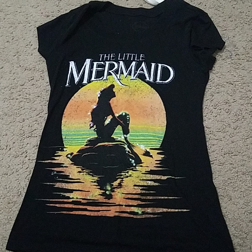 Disney shirt